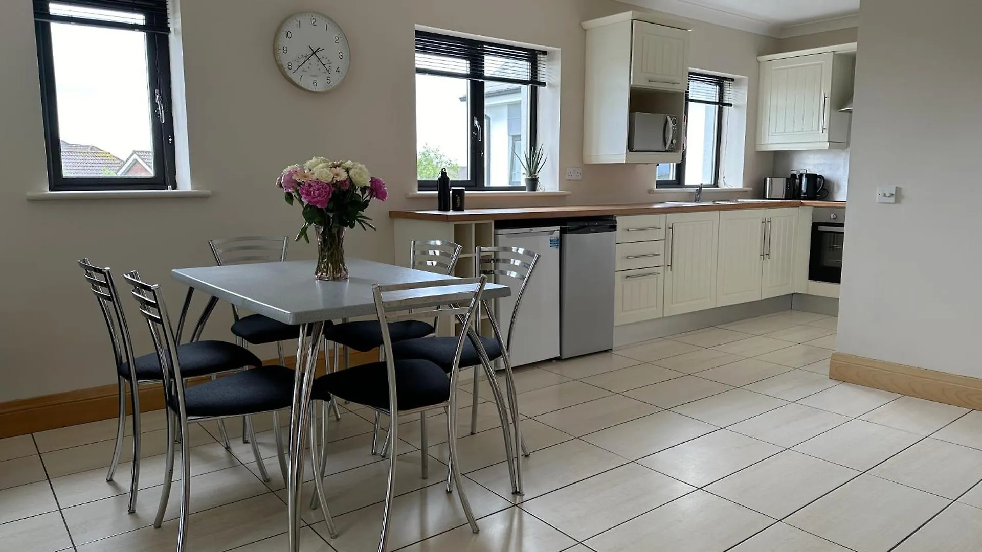 Apartment Cuirt Na Coiribe Summer Accommodation Galway