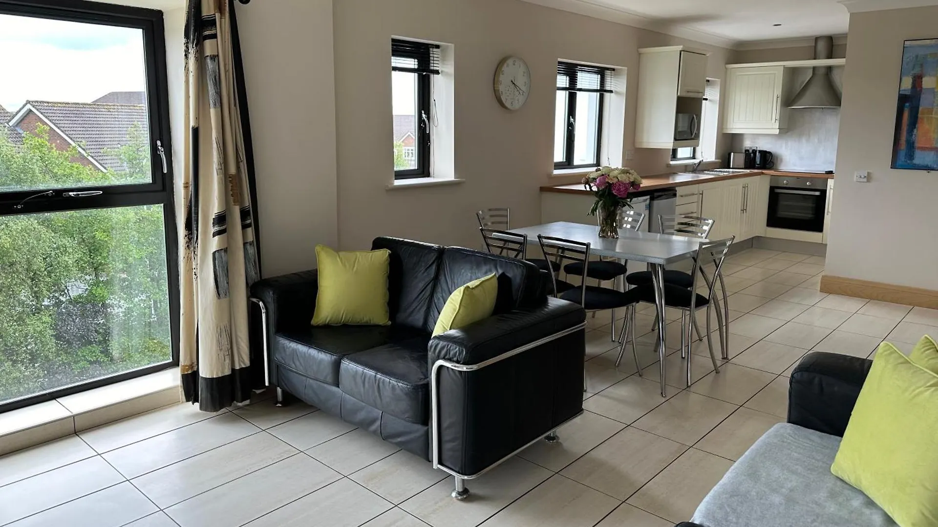 Apartment Cuirt Na Coiribe Summer Accommodation Galway