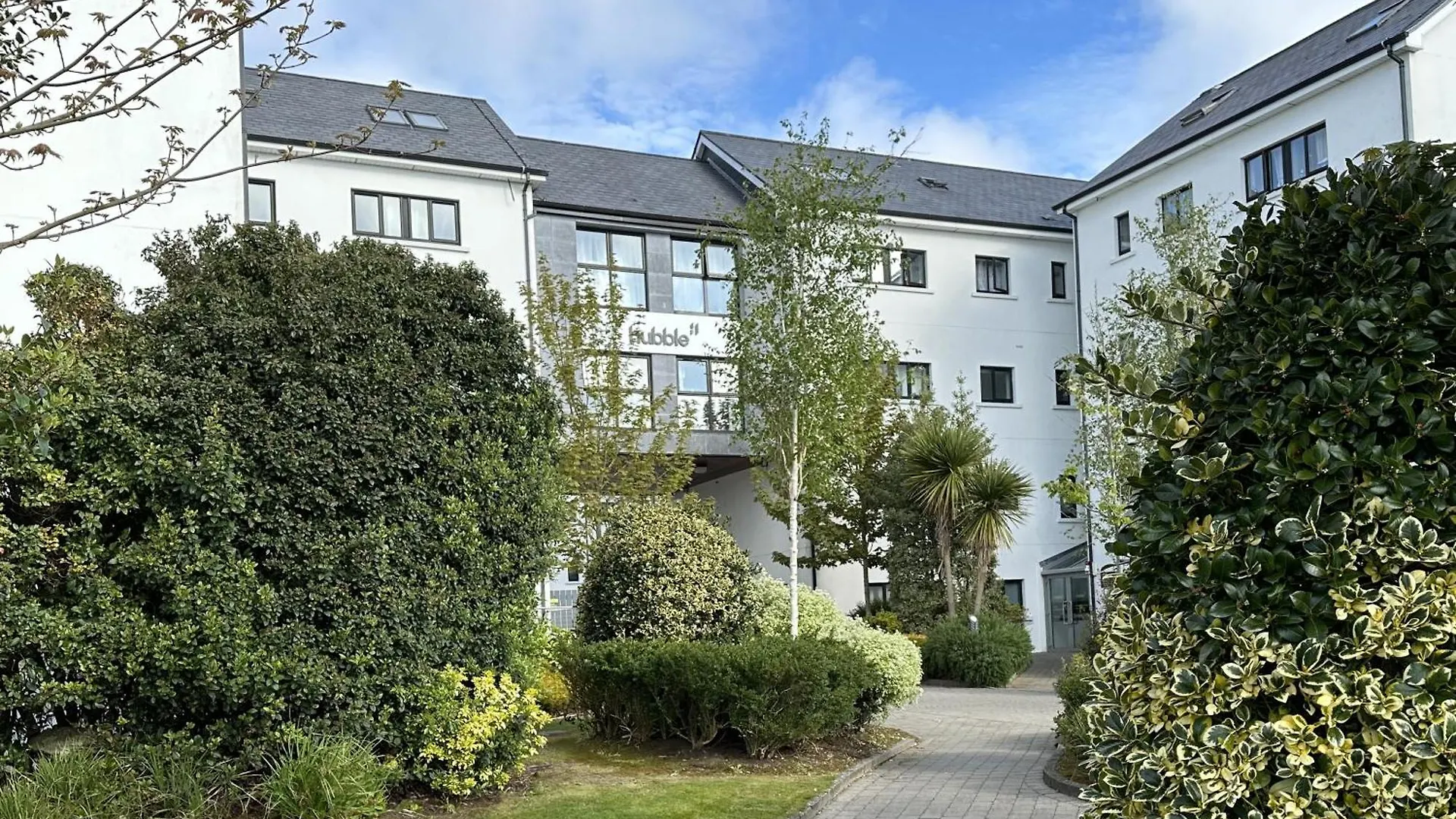 Apartment Cuirt Na Coiribe Summer Accommodation Galway Ireland